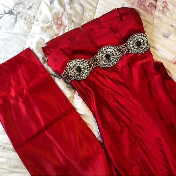 Dresses & Skirts - Red Embellished Mermaid Party dress